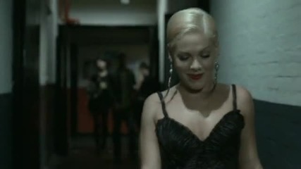 Pink - Nobody Knows