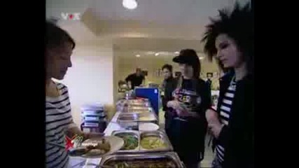 Tokio Hotel Are Having Lunch ;d