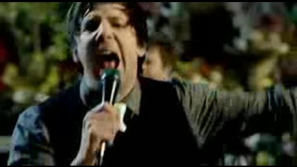 Simple Plan - Your Love Is A Lie