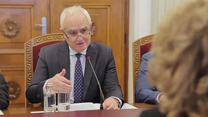 Заради конфликта в Близкия изток: Президентът се срещна със службите за сигурност