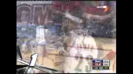 Lebron James Dunk