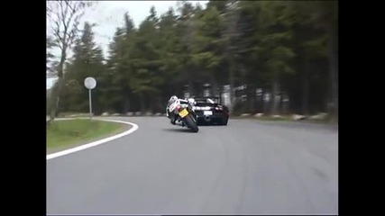 Bmw S1000rr vs Bugatti Veyron