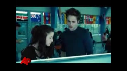 Review: `twilight Takes Bite Out of Books Fun