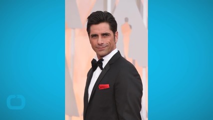 Resident ‘Full House’ Heartthrob Uncle Jesse is Low-key Loser
