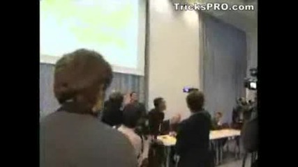 Въздушна атака..!!