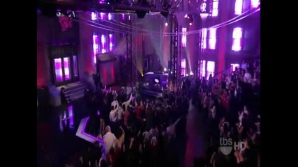 David Guetta feat Akon - Sexy Bitch Live (lopez Tonight)