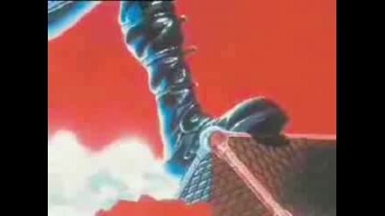 Iron Maiden - Fear Of The Dark Live