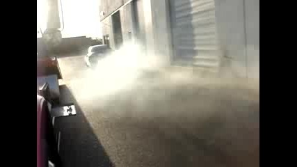 stage 2 Dodge Srt 4 burn out 