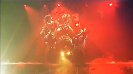 Miley Cyrus - Fly On The Wall - Wonder World Tour Live Hq
