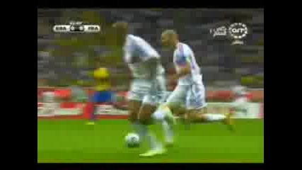 Zidane Срещу Бразилия
