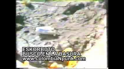 Eskorbuto - Busco En La Basura