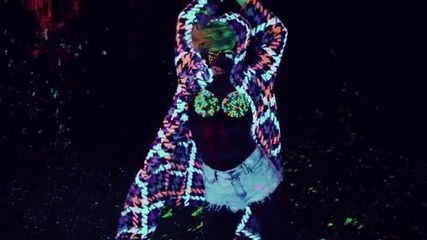 Major Lazer ft. Laidback Luke Ms. Dynamite - Sweat