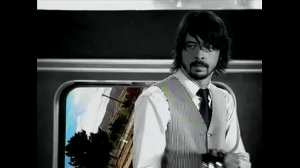 Foo Fighters - D O A