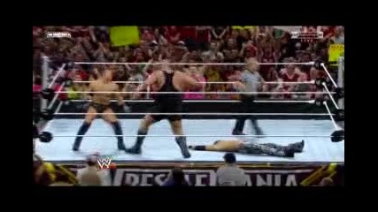 Гиганта забива knokout punch My Favorit wrestler