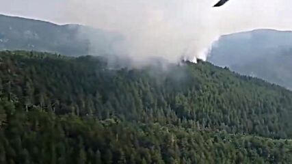 Пожарът в Родопите се разраства