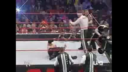 Wwe Raw - Spirit Squad vs Kane & Big Show ( For Tag Team Championship ) 