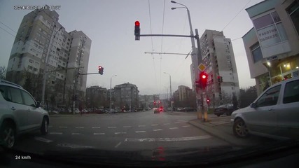 Минаване на червен светофар 10