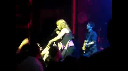 Kelly Clarkson How I Feel Live Massey Hall, Toronto October 2007 