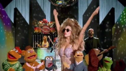Venus - На живо в Lady Gaga & The Muppets