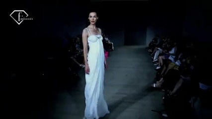 fashiontv Ftv.com - White Gallery London - Amanda Wakeley 
