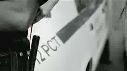 Avril Lavigine - Smile (official video)
