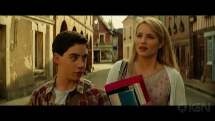 The Family - Robert De Niro Red Band Featurette