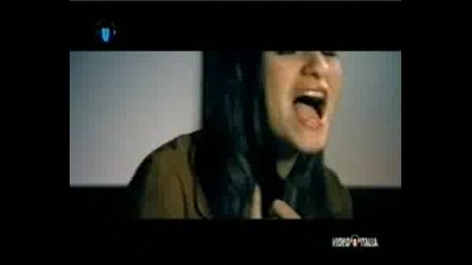 Laura Pausini - Fidati Di Me