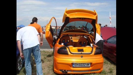Тунингована Opel Tigra от Плевен 