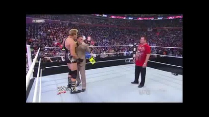 wwe.monday.night.raw.2011.02.28. Майкъл Кол говори с Джери Лолър 