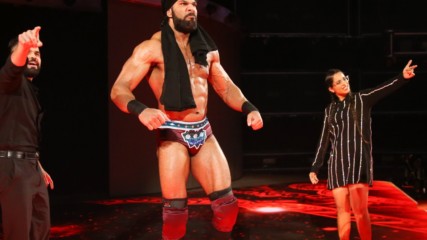 Lilly Singh introduces Jinder Mahal: WWE.com Exclusive, Feb. 27, 2018