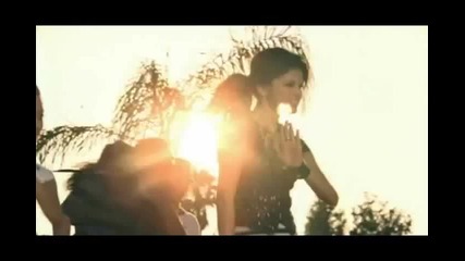 H Q * Selena Gomez - Tell me something I dont know 
