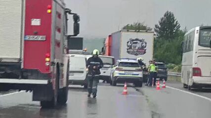 Катастрофа ограничава движението на АМ „Хемус“ в посока София