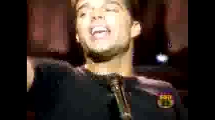 Ricky Martin - La Copa De La Vida