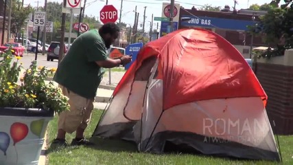 секс в палатка :)