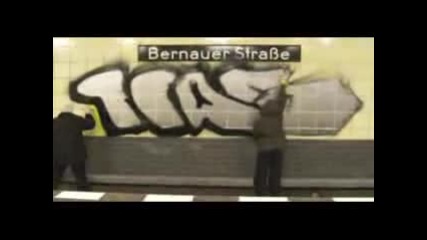 Graffiti action - Nerds