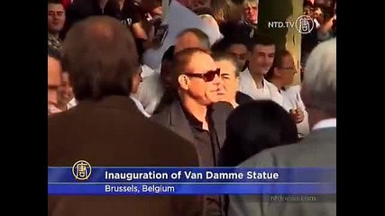 Репортаж за откриването на статуята посветена на звездата Жан - Клод Ван Дам