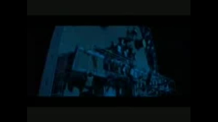 Titanic Breaks In Half