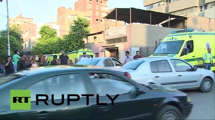Egypt: Additional ambulances arrive at morgue to collect crash victims' bodies