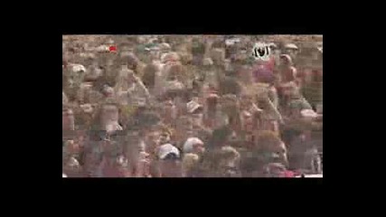 Slipknot - Surfacing (big Day Out 2005)
