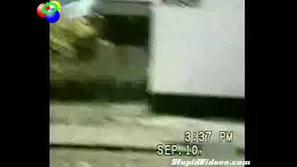 !залагайте!парашотист Vs Волейболна Мрежа!