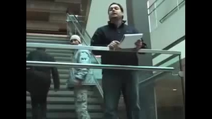 Така става като се подиграваш!смях