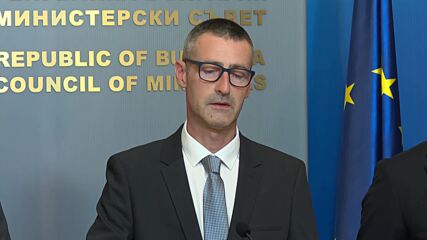 Брифинг на Даниел Митов