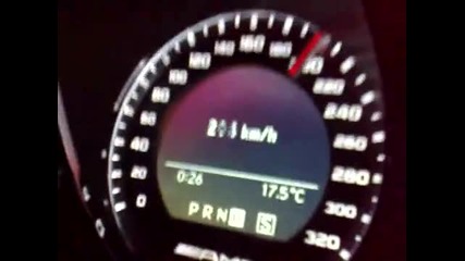 Mercedes C63 Amg 0 - 255 km/h 