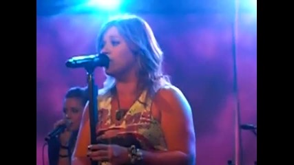 Kelly Clarkson Already Gone Live Acoustic Version Richard & Son Theater, New York July 2009 