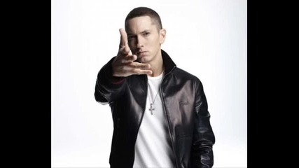 Eminem & Rihanna - Love the way you lie + Превод 