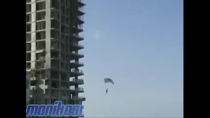 Луд Скок с парашут