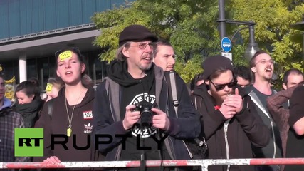 Germany: Counter-protesters outnumber AfD supporters at Berlin rally