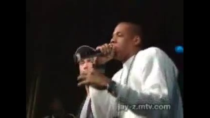 Вижте Как Публиката Полудява Когато Еминем Влиза - Renegades { ft.jay - Z } 