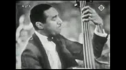 Oscar Peterson Trio - A Gal In Gallica (1958)