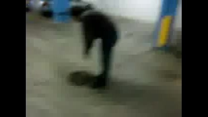 Моторист в Mall смях